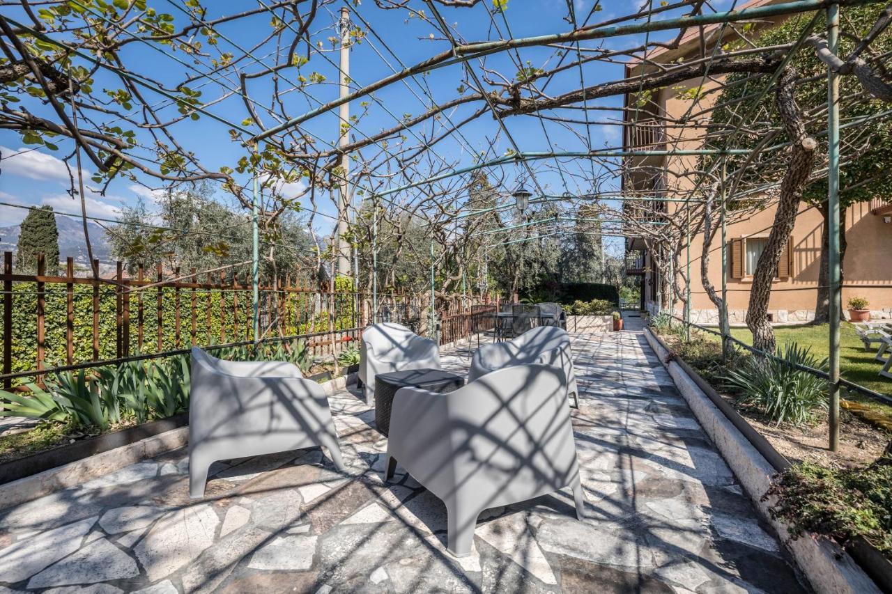 Апартаменты Casa Milani Malcesine Apt 4 Экстерьер фото